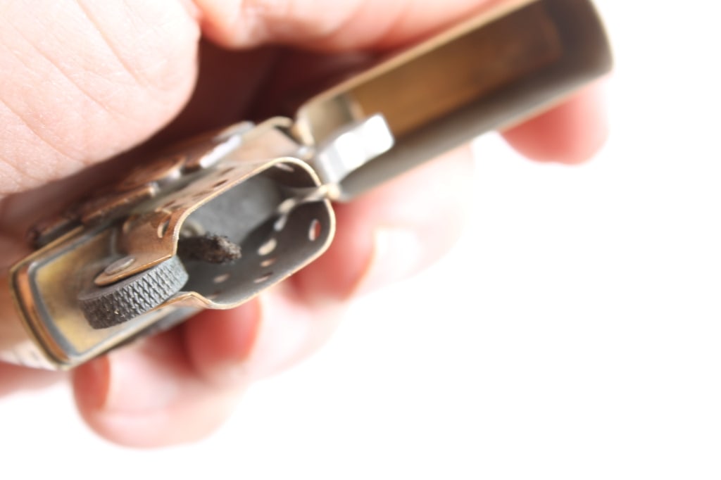 Advertising Zippo Lighter, Tape Measure & More - 18