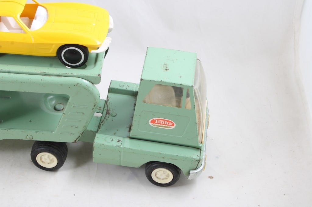 '60s Tonka Auto Transport w/2 '63 Corvette Cars - 4
