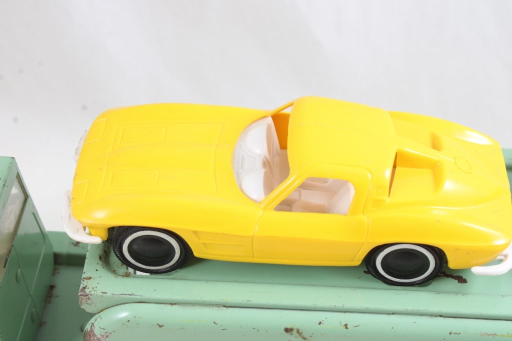 '60s Tonka Auto Transport w/2 '63 Corvette Cars - 7