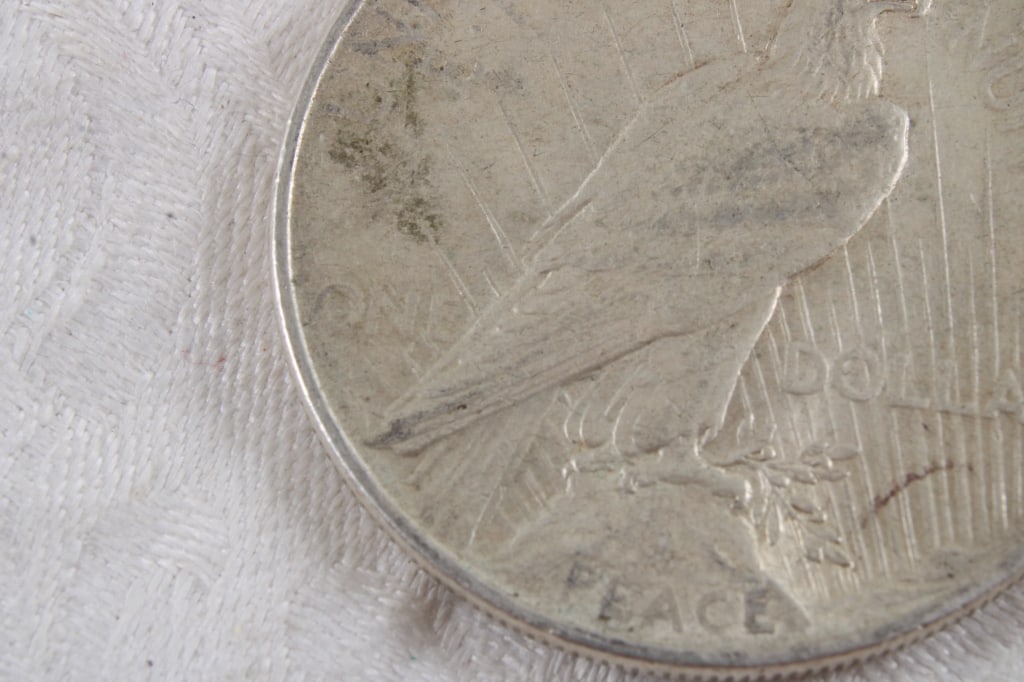 1922 Peace Silver Dollar - 4