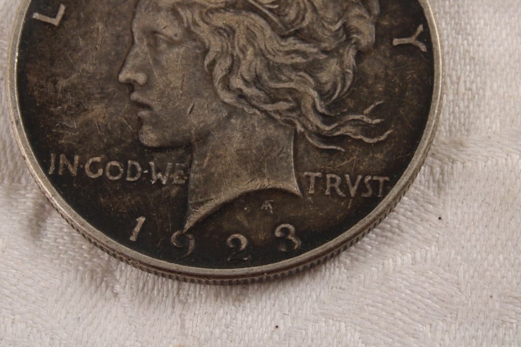 1923 D Peace Silver Dollar - 2
