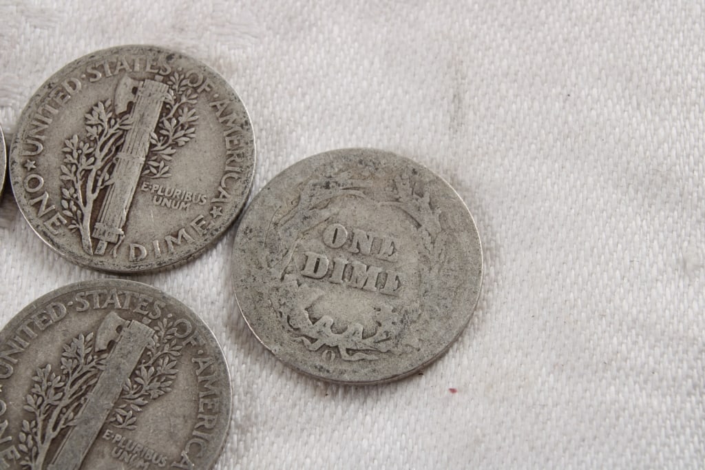 9 Mercury Silver Dimes - 11