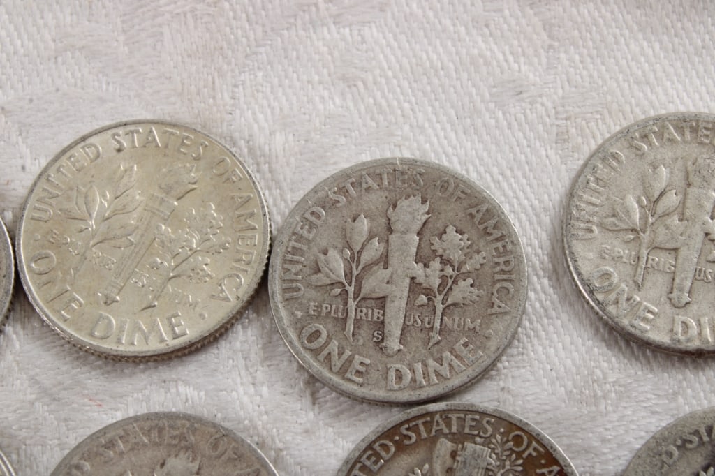 8 Roosevelt Silver Dimes, 2 Mercury Silver Dimes - 10