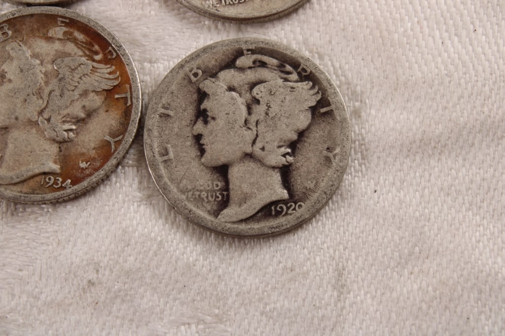 8 Roosevelt Silver Dimes, 2 Mercury Silver Dimes - 7