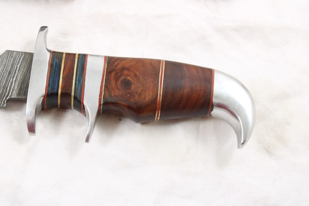 Damascus Bowie Knife 15" in Leather Sheath - 2