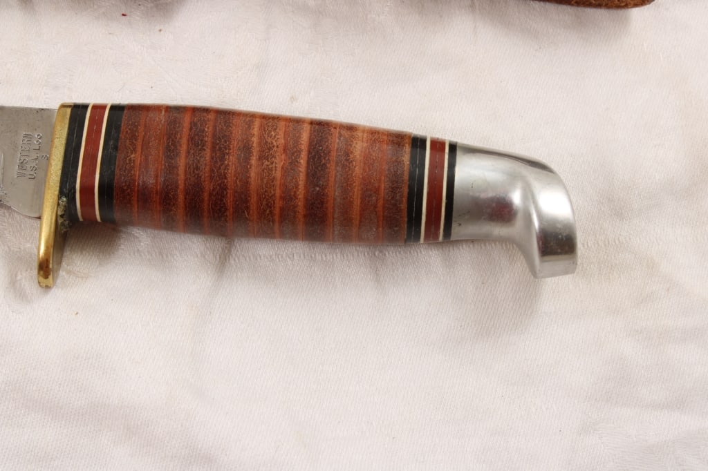 Western Fixed Blade Knife L-66 in Leather Sheath - 2