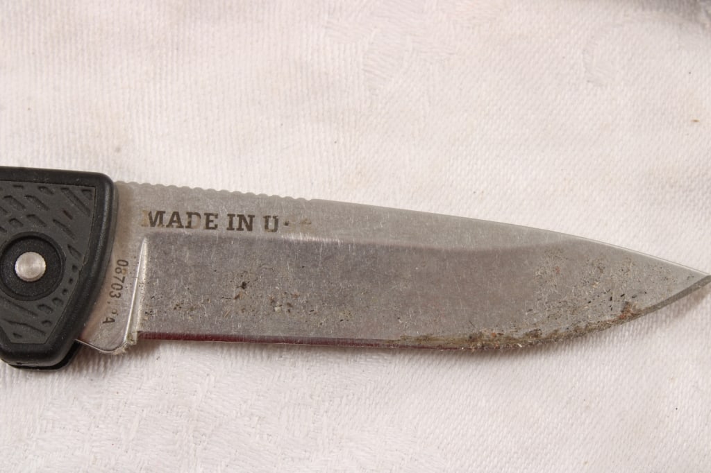 4 Pocket, Folding, Folding Lock blade Knives - 4