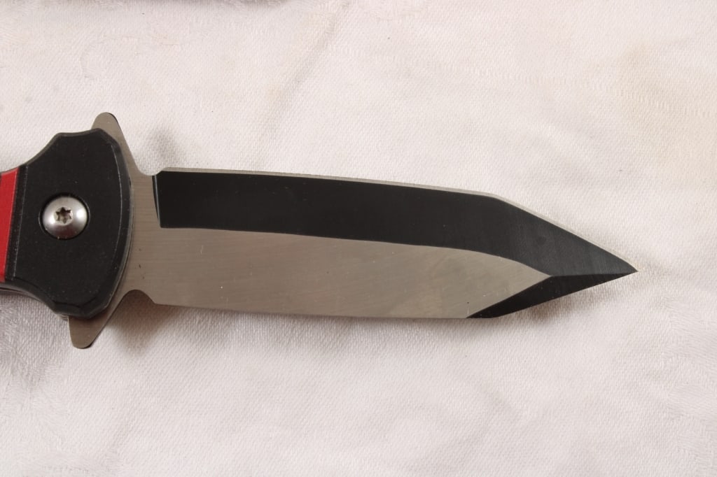 7 Folding Knives Opinel #4 France, and more - 2