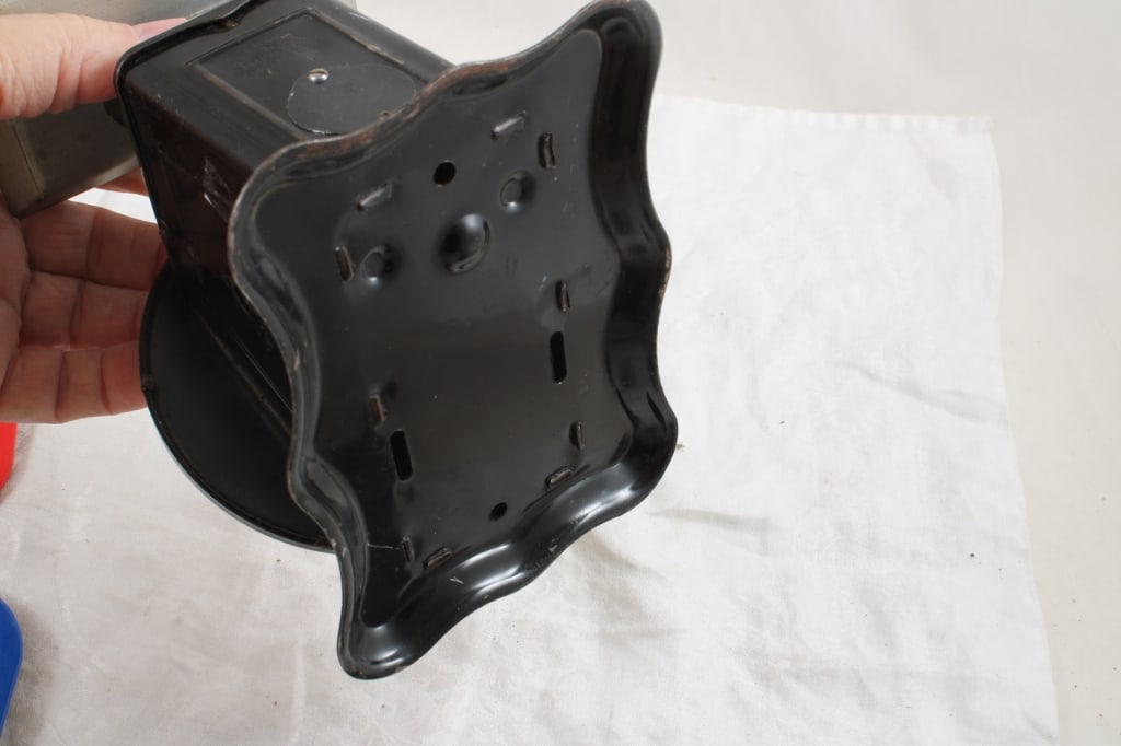 2 Antique Postal Scales, 2 Budweiser Beer Tip Tray - 12