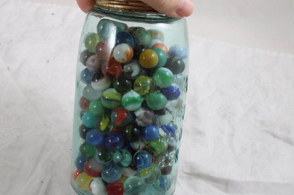 2 Quart Canning Jars Full of Vintage Marbles - 9