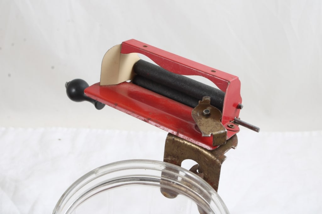 Wolverine Toy Washing Machine - 12