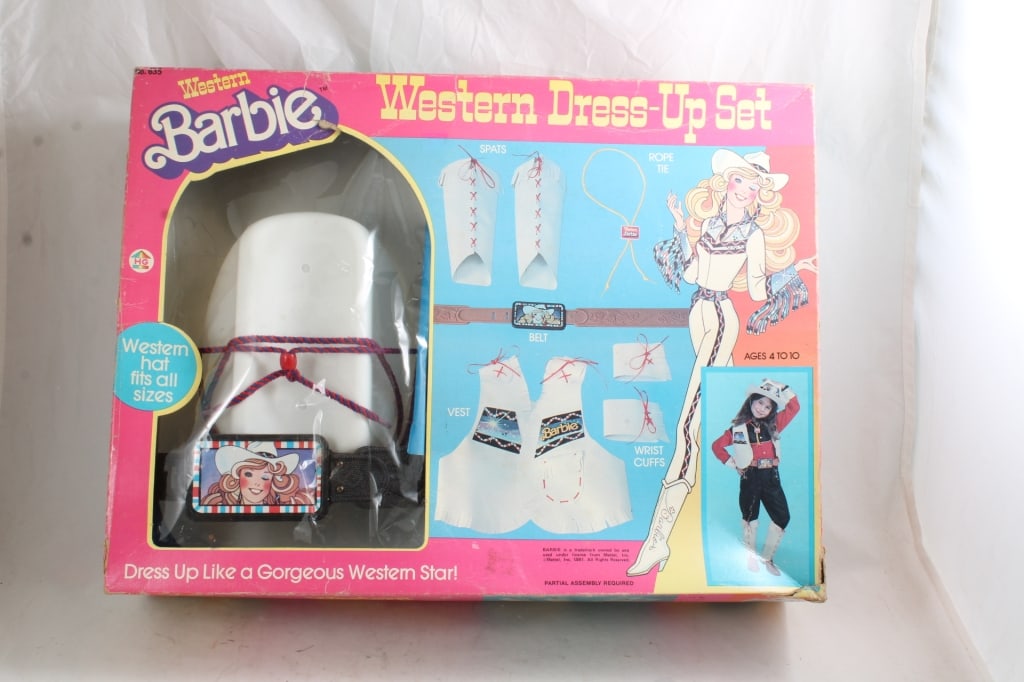 Western Barbie Dress Up Set in Original Box: Western Barbie Dress Up Set in Original Box - Appears NEVER WORN. Box has some wear. Lot Size 19" x 14" x 5". 3 Lbs. Photos are part of description (Live Auctioneers on displays a max of 20