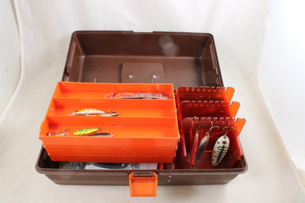 Flambeau Adventurer Tackle Box, Lures, Spinners - 8