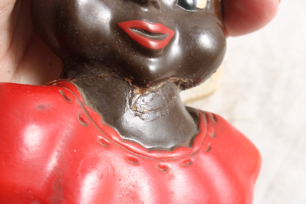 Black Americana Chalk Ware Wall Plaques with Hooks - 10