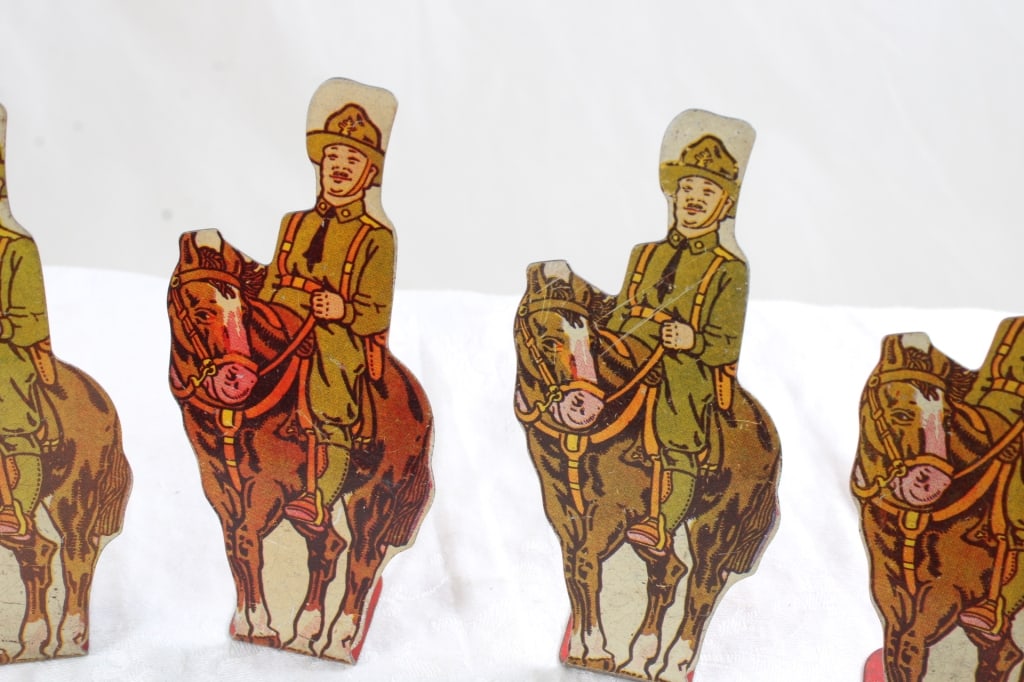 9 Marx WWI Tin Litho Soldiers, Cavalry, Cowboy - 7