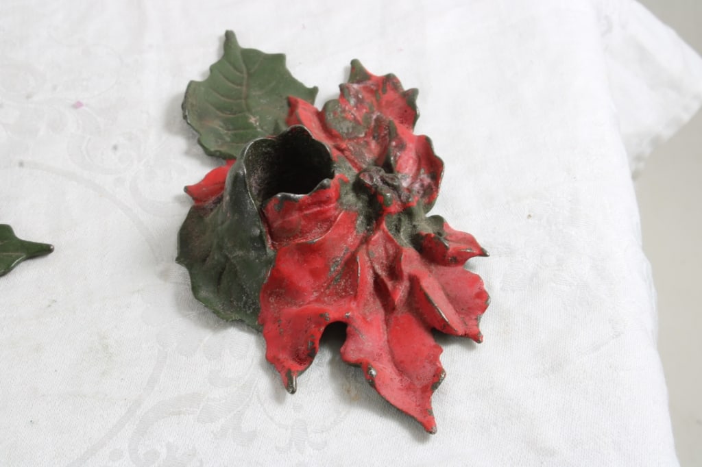 2 Cast Iron Poinsettia Candleholders Date 1922 - 4