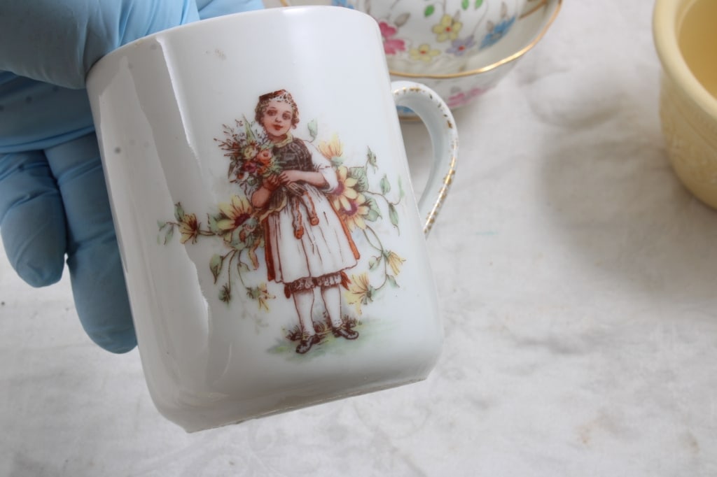 England Queen Teacup Sets, Cream, Sugar, Lefton - 14