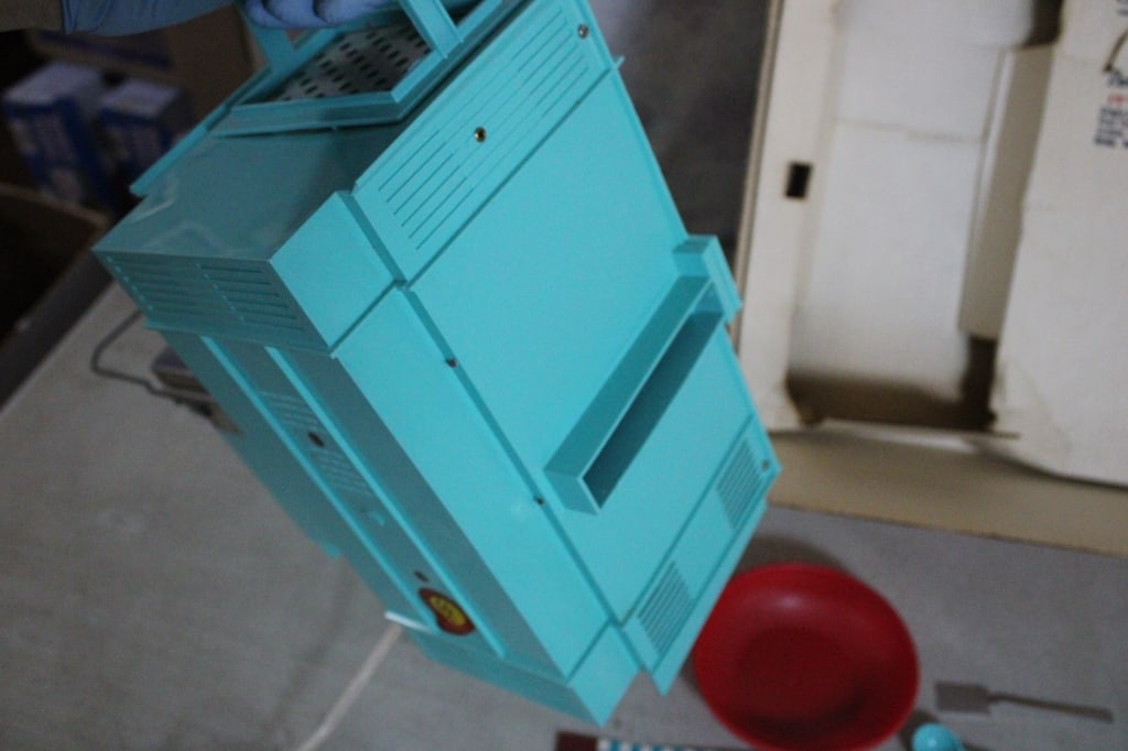 1964 Kenner Easy Bake Oven in Box Works - 7