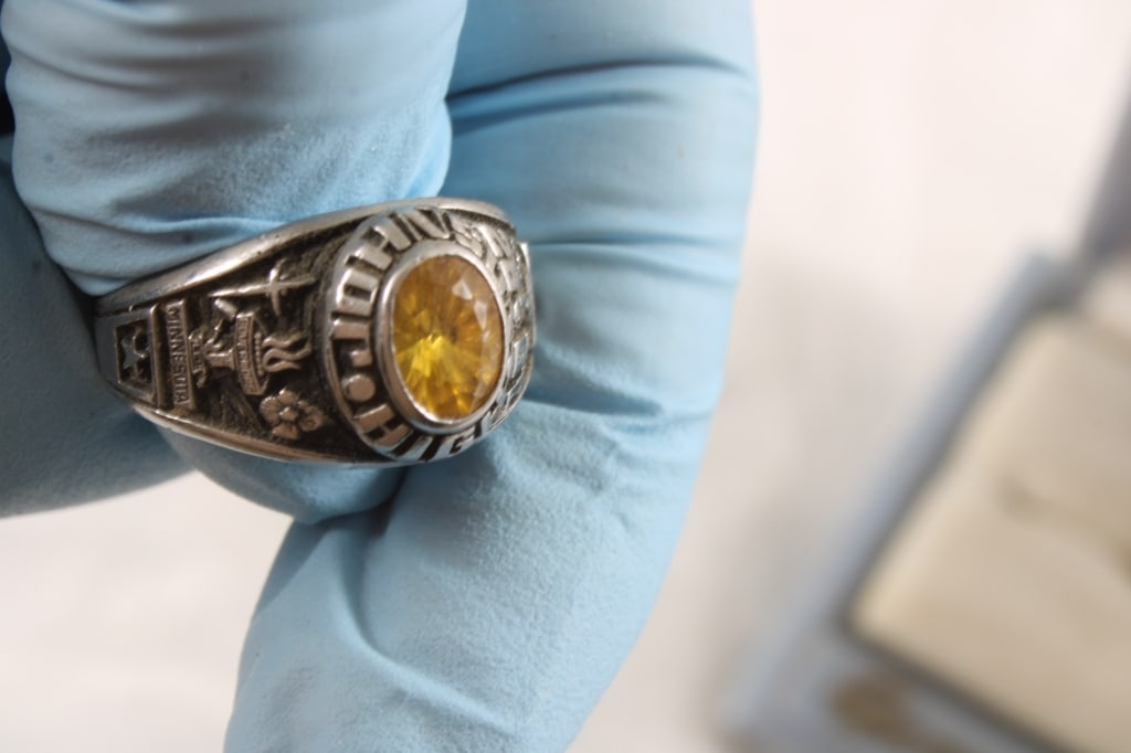 Uhrium Class Ring & Sterling Silver Ring - 6