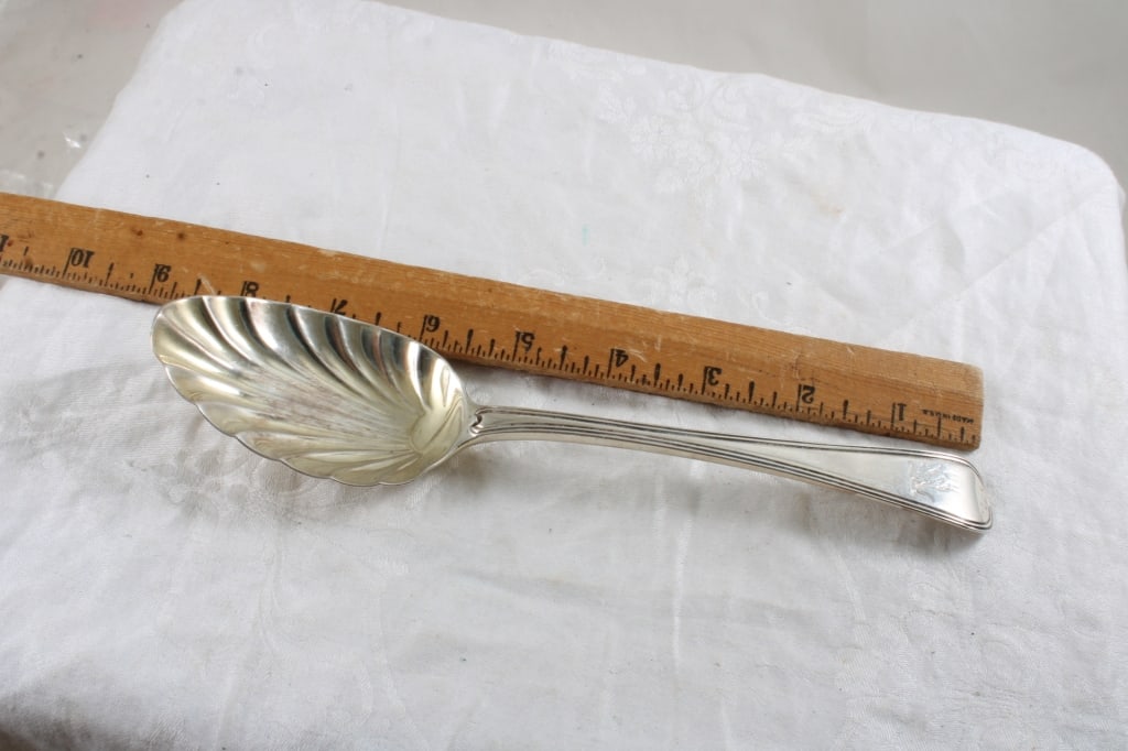 Antique Sterling Silver Sugar Shell Spoon 90 Grams - 6