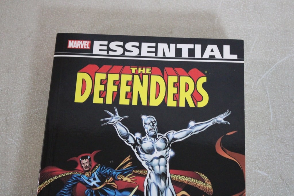 2 IDW & Marvel Essential Comic Books - 13