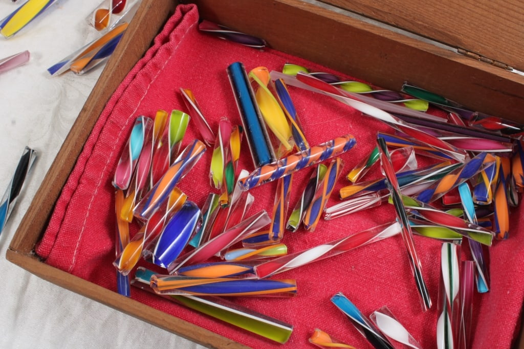 Happy Twisties Glass Canes in Cigar Box - 10