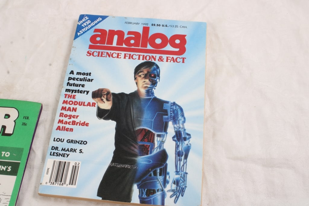 WW2 & Other Booklets Soldier Art Armed Services Ed - 16