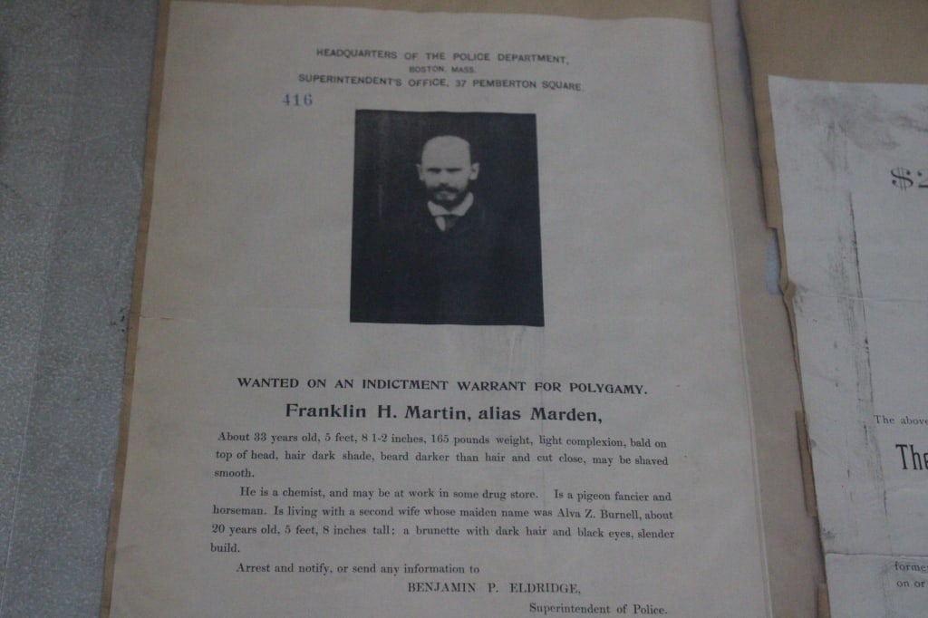 1800's Wanted Posters, 1914 Magazine Ads, More - 5