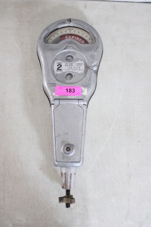 Park-O-Meter Vintage Parking Meter NO KEY: Park-O-Meter Vintage Parking Meter NO KEY - Appears to have coins inside. Lot Size 21" x 7" x 4". 11 Lbs. Photos are part of description (Live Auctioneers on displays a max of 20 photos -check
