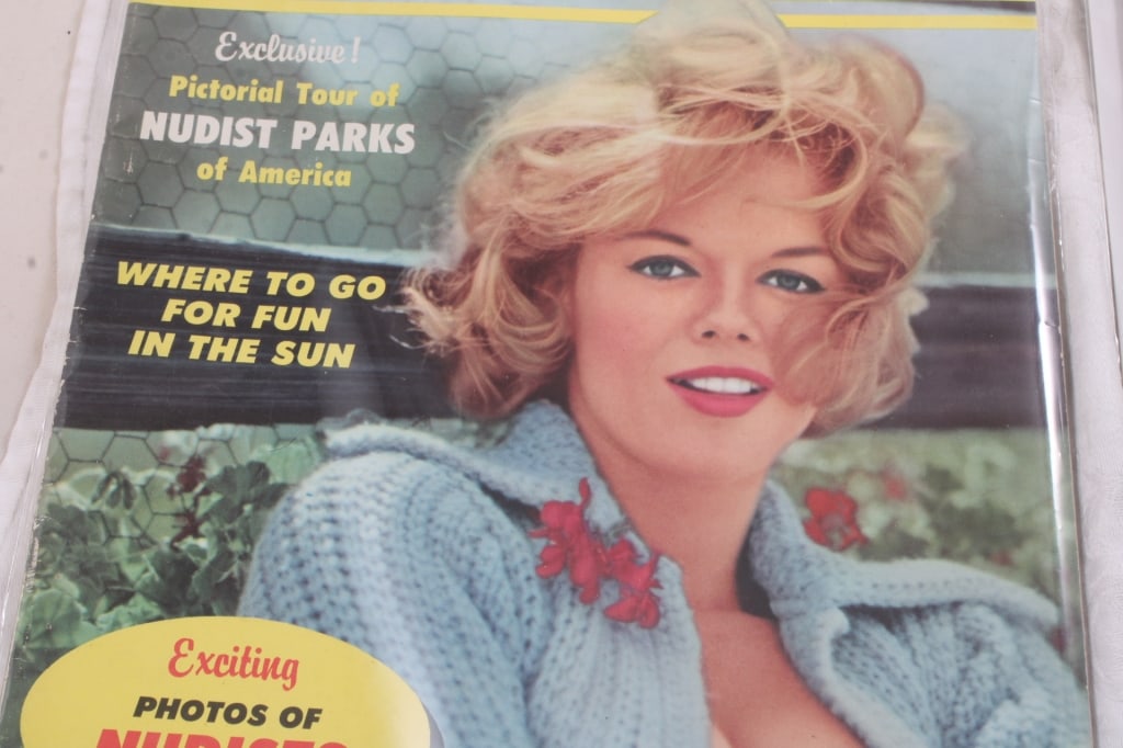 4 Adult Nude Risque Magazines- Marilyn Monroe - 13