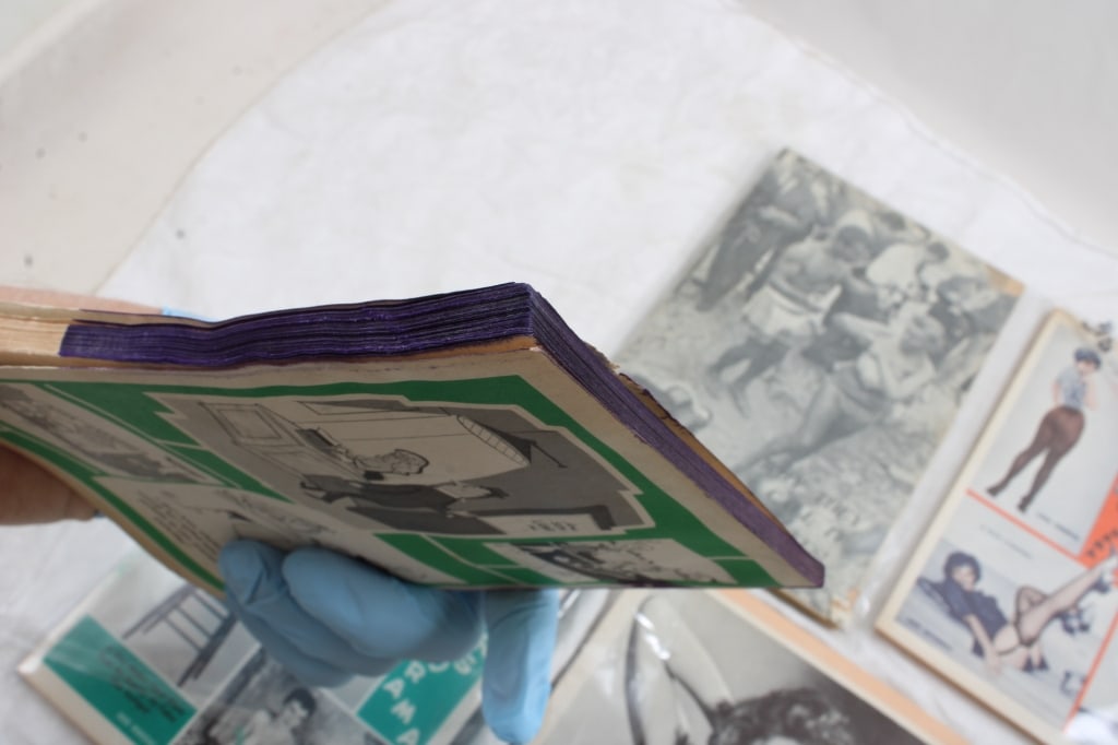 5 Erotica Risque Adult Books - 14