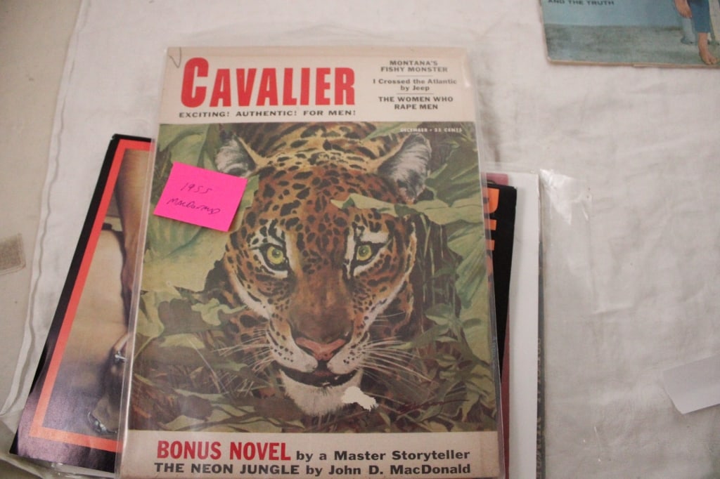 8 Risque Nude Men's Magazines - 16