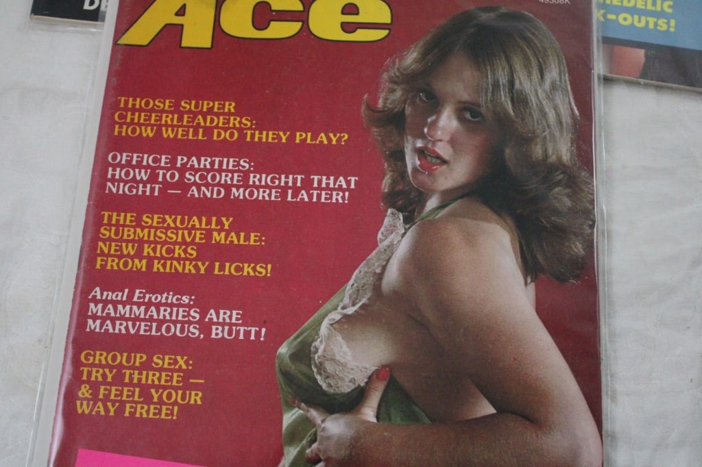 4 Risque Nude Men's Magazines - 7