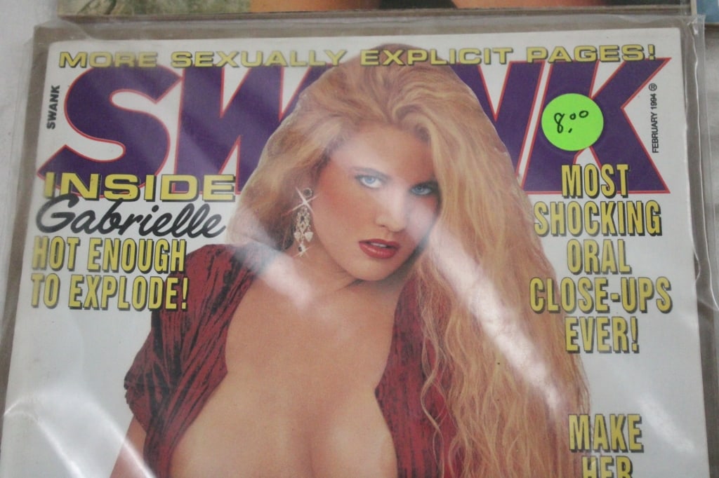 4 Risque Nude Men's Magazines - 5