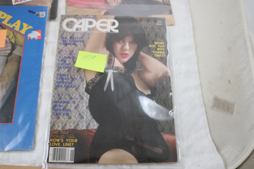 5 Risque Nude Men's Magazines - 3