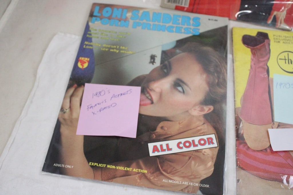 5 Risque Nude Men's Magazines - 5