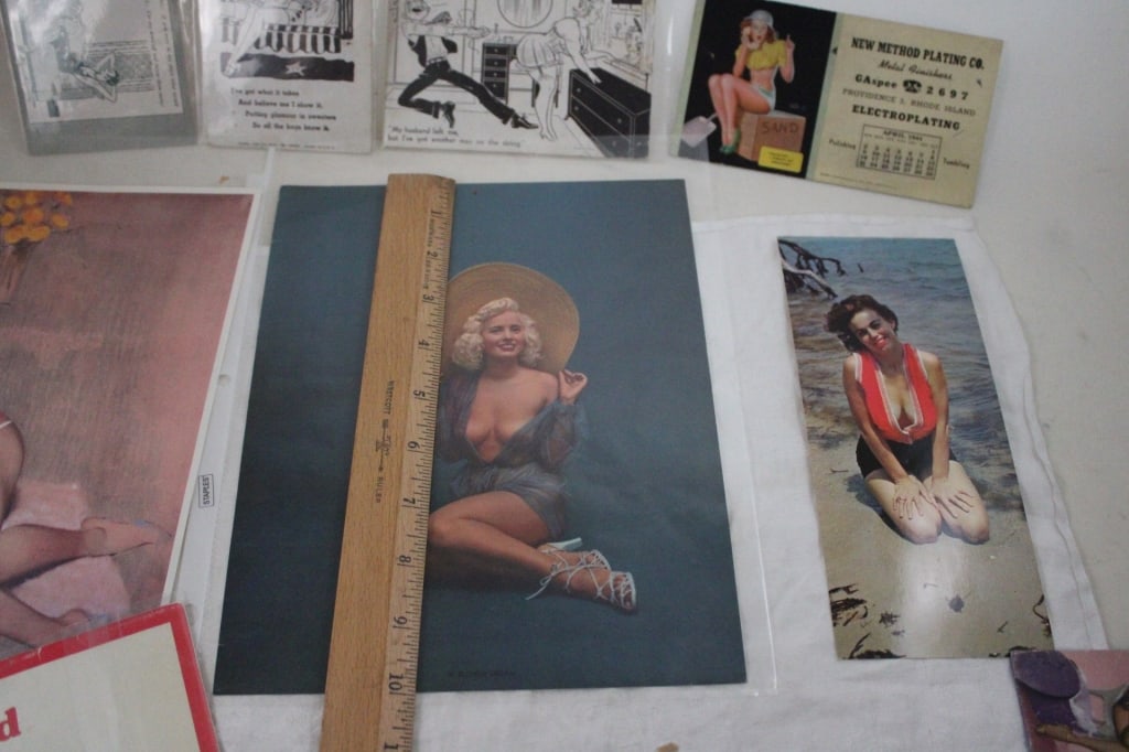 Risque Pin Up Postcards, Ink Blotters, Calendar - 15