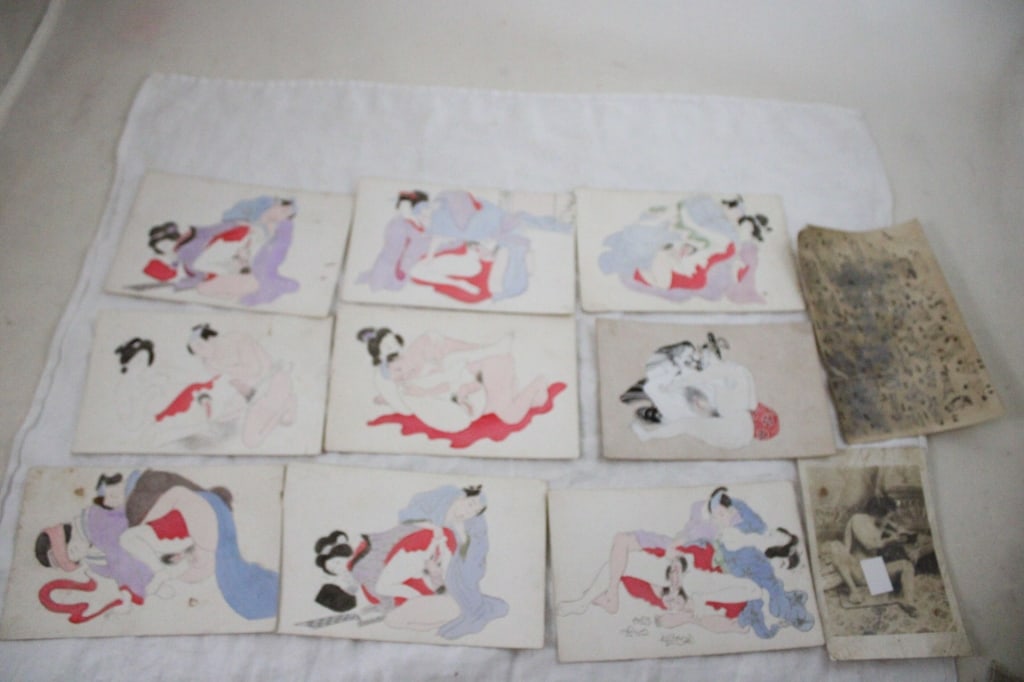 10 Shunga Japanese Erotic Postcards & Photos: 10 Shunga Japanese Erotic Postcards & Photos - Japanese Erotic Positions Card, plus Erotic Photograph. Lot Size 6" x 4" x 1". 1 lbs. Photos are part of description (Live Auctioneers on displays a max