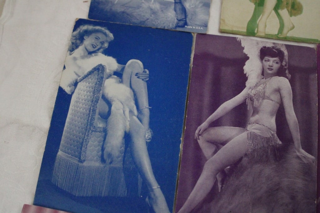 13 Mutoscope Arcade Pin Up Cards - 8