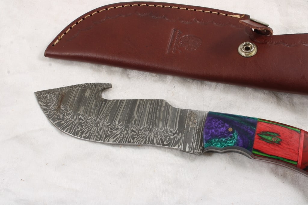 2 Fixed Blade Knives with Sheaths - 13