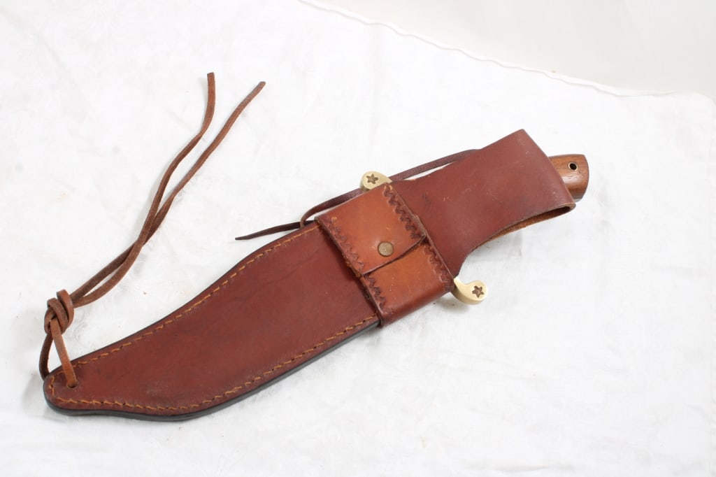 Fixed Blade Colt Bowie Knife in Sheath - 14