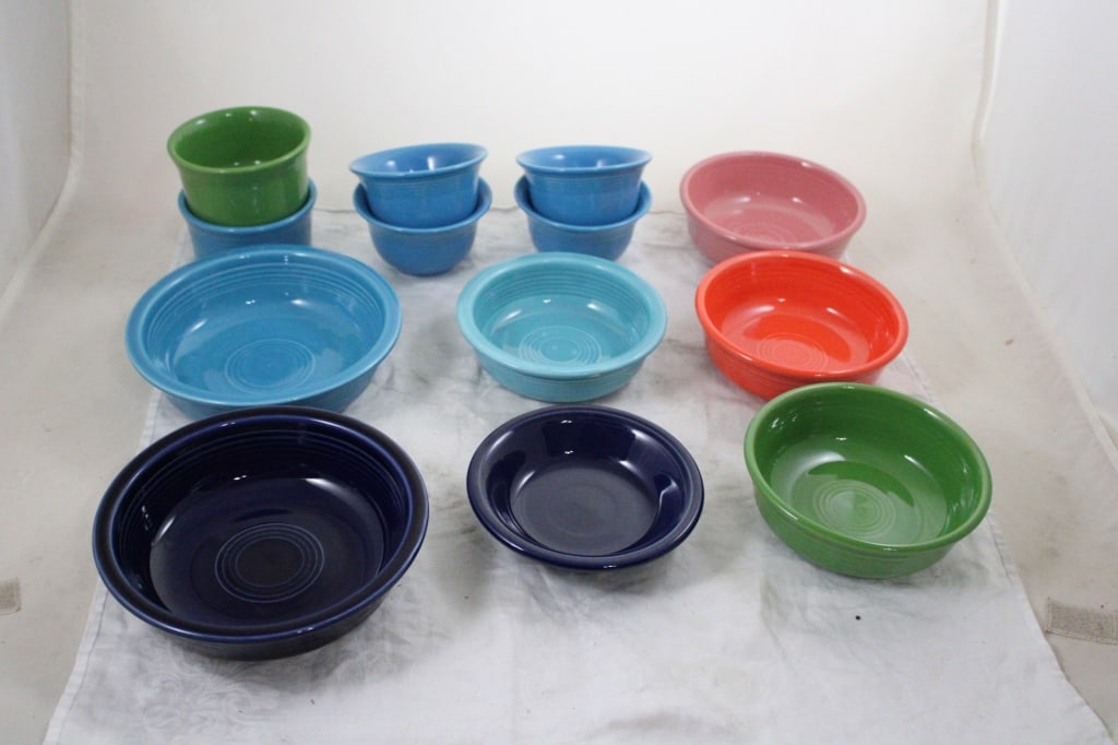 Vintage Pieces of Fiesta Ware HLC Variety (1 of 20)