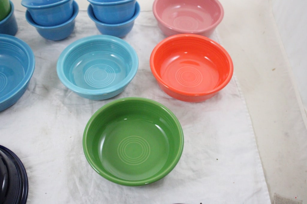 Vintage Pieces of Fiesta Ware HLC Variety - 7