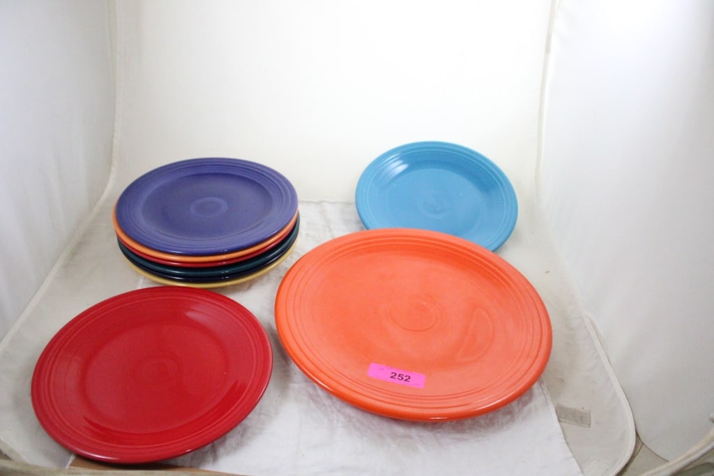 14" Fiesta HLC Chop Plate, 8 10" Dinner Plates: 14" Fiesta HLC Chop Plate, 8 10" Dinner Plates - Lot Size 14" x 14" x 12". 20 Lbs. Photos are part of description (Live Auctioneers on displays a max of 20 photos -check other polatforms for all