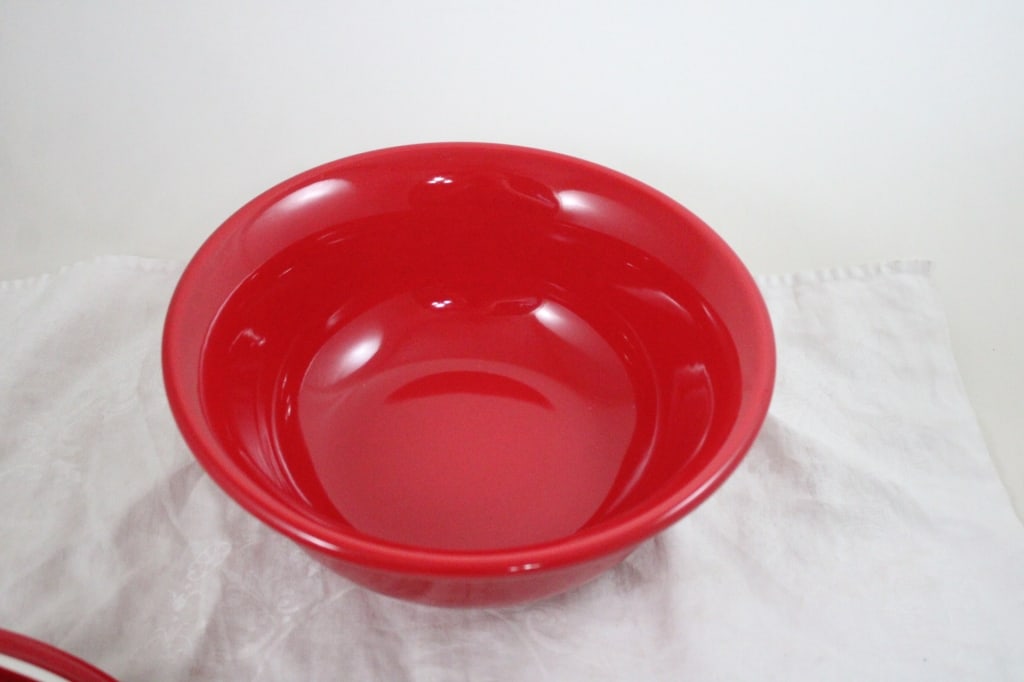 Fiesta HLC USA Scarlet 9.5" Casserole with Lid - 4