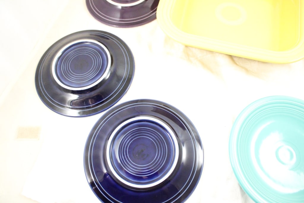 Fiesta HLC Square Casserole, 6 Dessert Plates - 7