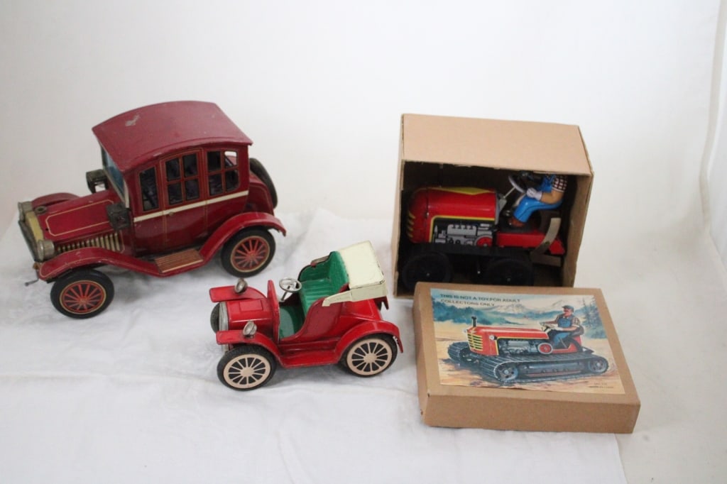 3 Tin Litho Friction Battery Toy Cars & Tractor (1 of 20)
