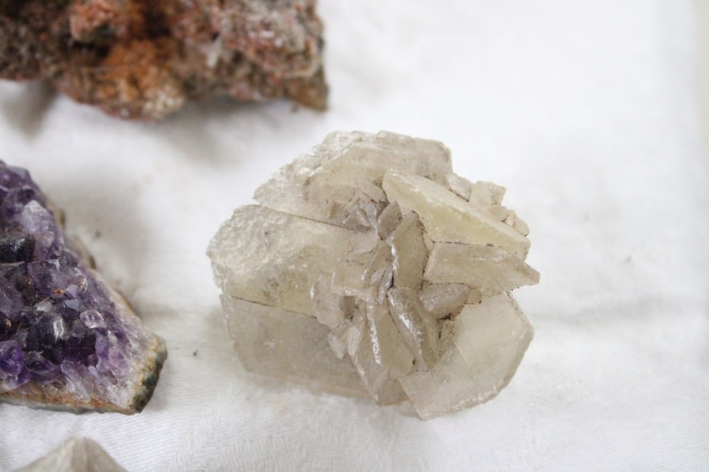 Assortment of Geological Minerals & Specimens - 7