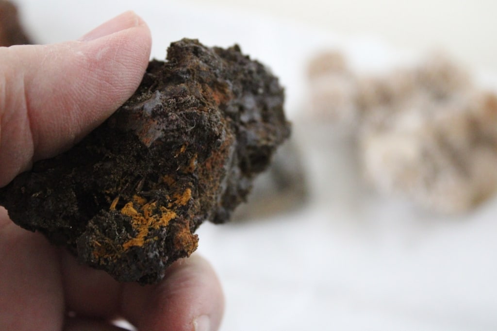 Assortment of Geological Minerals & Specimens - 12