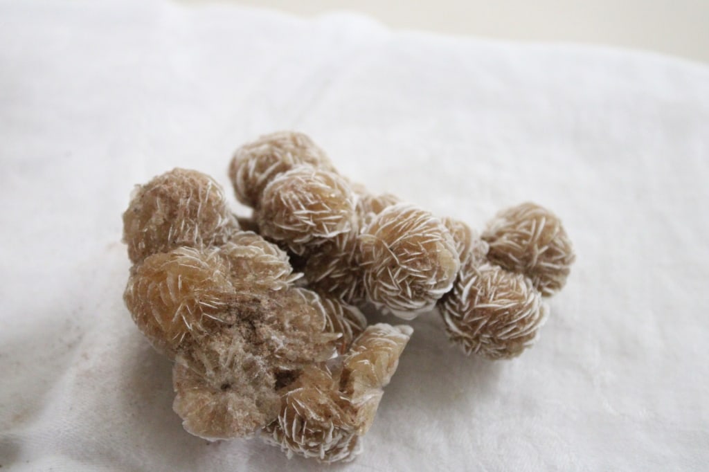 Assortment of Geological Minerals & Specimens - 19